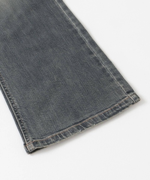 SENSE OF PLACE by URBAN RESEARCH（センスオブプレイスバイアーバンリサーチ）の「ローライズフレアデニムパンツ（デニムパンツ・レディース・インディゴブルー/ライトブルー・MEDIUM/SMALL）」の20枚目の写真