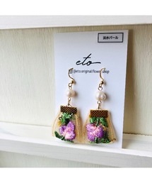 【eto】淡水パール お花 タッセルピアス(MA)