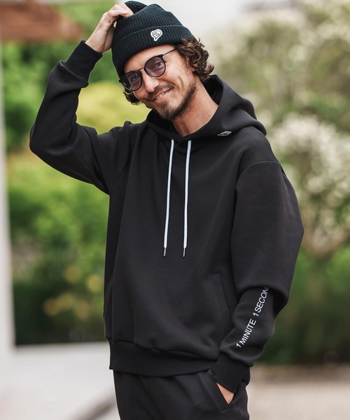 1minute 1second(ワンミニットワンセカンド)の「mpa3850-cardboard knit hoody with logo print パーカー(パーカー・メンズ・ブラック/トップグレー・S/M/L/XL)」の9枚目の写真