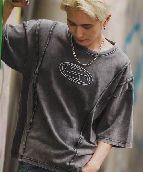SIDEWAY STANCE(サイドウェイスタンス)の「【SIDEWAY STANCE】グランジ 半袖Tシャツ(Tシャツ/カットソー・メンズ・ブラック系1/ブラック系2/ブラウン系2/ブラウン系1/ブラウン系/ブラウン/ブラック/ブラック系・MEDIUM/SMALL/X-LARGE/LARGE)」の2枚目の写真