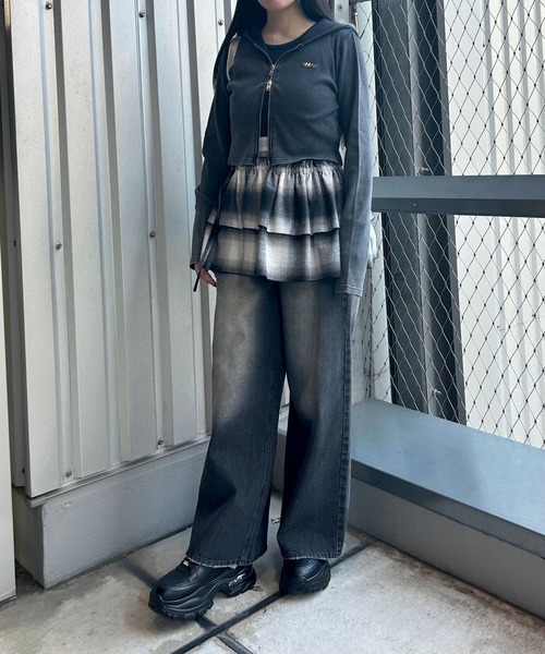 repipi armario（レピピ アルマリオ）の「AcidwashWZIPフーディ（パーカー・キッズ・カモフラージュ/ブラック/ブラウン・MEDIUM/SMALL/LARGE）」の15枚目の写真