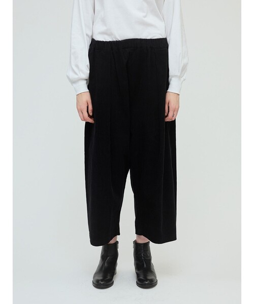 mizuiroind(ミズイロインド)の「mizuiro ind コーデュロイワイドパンツ(その他パンツ・レディース・サンドベージュ/ネイビー/ブラック・FREE)」の11枚目の写真