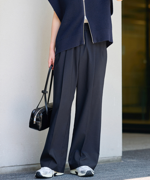 JOURNAL STANDARD relume（ジャーナルスタンダード　レリューム）の「《追加7》マットウースフレアタックパンツ（スラックス・レディース・チャコールグレー/グレー/ネイビー/ブラック・38/36）」の13枚目の写真