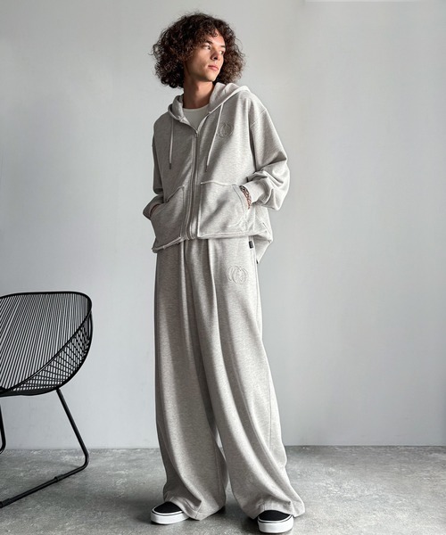 セール】「ベルトループ付き。」アップリケデザインオーバーサイズ