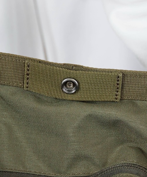 BRIEFING（ブリーフィング）の「BRIEFING/ブリーフィング TYPE ⅠFLYER TOTE ブランドロゴ トートバッグ ヘルメットバッグ 2026年春夏（トートバッグ・メンズ・セージグリーン/ブラック/ネイビー・FREE）」の17枚目の写真