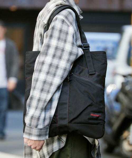 BRIEFING（ブリーフィング）の「BRIEFING/ブリーフィング TYPE ⅠFLYER TOTE ブランドロゴ トートバッグ ヘルメットバッグ 2026年春夏（トートバッグ・メンズ・セージグリーン/ブラック/ネイビー・FREE）」の4枚目の写真