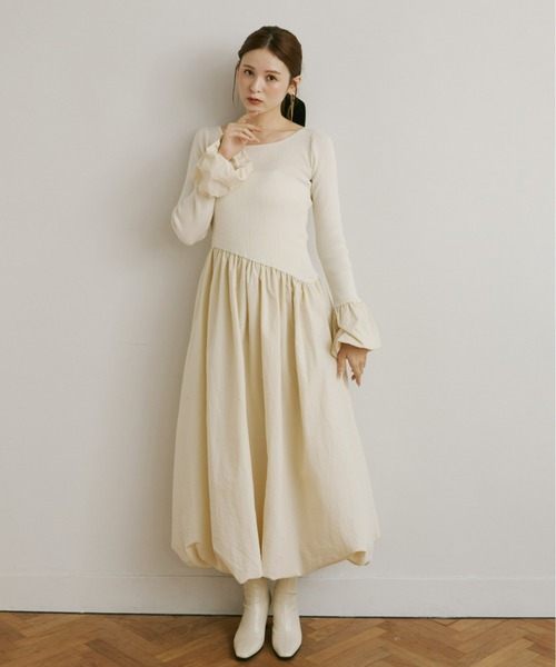 Olu.（オルドット）の「ニットドッキングバルーンワンピース（ワンピース・レディース・アイボリー/ブラック/ブラック系・0/1）」の2枚目の写真