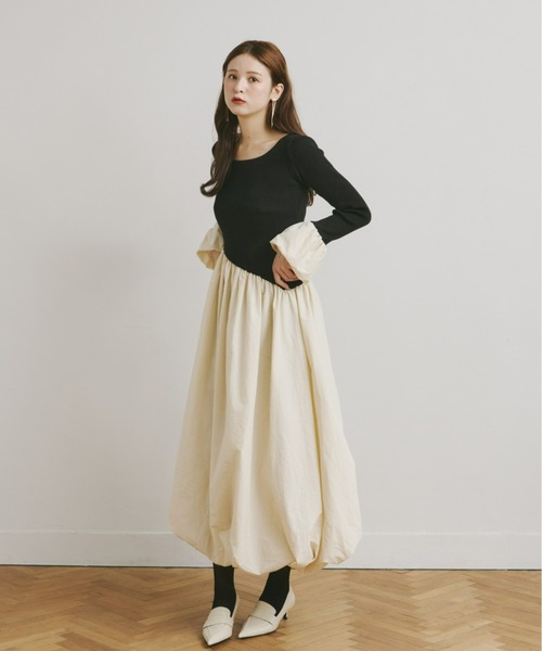 Olu.（オルドット）の「ニットドッキングバルーンワンピース（ワンピース・レディース・アイボリー/ブラック/ブラック系・0/1）」の17枚目の写真