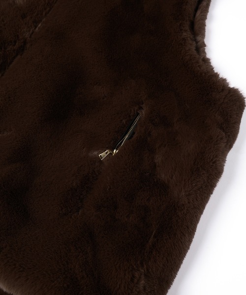 CULLNI(クルニ)の「Eco Fur Zip Up Stand Collar Vest(ダウンベスト・メンズ・ブラック/ブラウン・0/1/2)」の8枚目の写真
