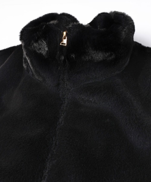 CULLNI(クルニ)の「Eco Fur Zip Up Stand Collar Vest(ダウンベスト・メンズ・ブラック/ブラウン・0/1/2)」の11枚目の写真
