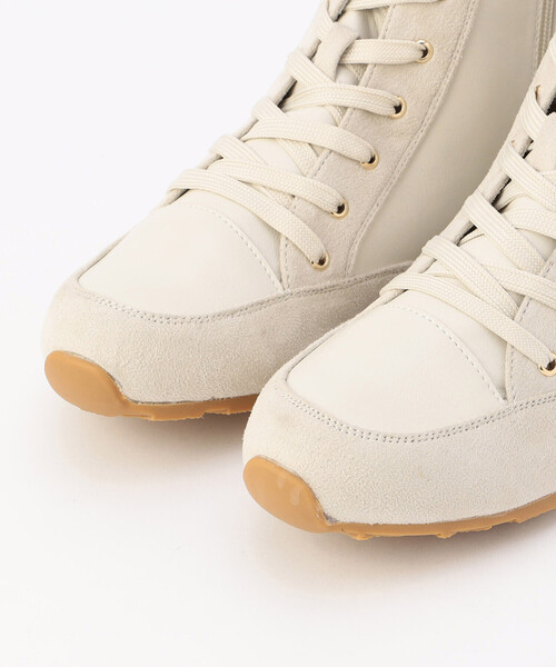 COMME CA ISM（コムサイズム）の「ハイカット　スニーカー（スニーカー・レディース・オフホワイト/ブラック・24.5cm/23.5cm）」の8枚目の写真