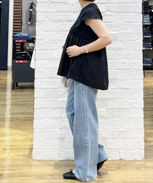 Right-on(ライトオン)の「HONEYSUCKLE ROSE(ハニーサックルローズ)接触冷感異素材切替ノースリーブTシャツ(その他トップス・レディース・オフホワイト/ブラック・M/L)」の19枚目の写真