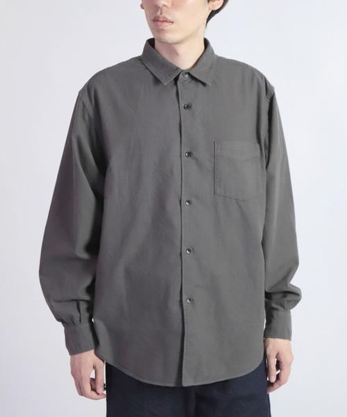 SPELLBOUND（スペルバウンド）の「[SPELLBOUND / スペルバウンド] ソリッドコットンネル スタンダードシャツ（シャツ/ブラウス・メンズ・パープル/モスグリーン/チャコールグレー・2/3/4）」の2枚目の写真