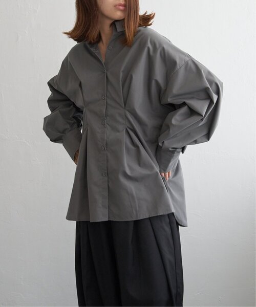 notch.（ノッチ）の「ブロードウエストタックシャツ（シャツ/ブラウス・レディース・オフホワイト/ブルー/ブラウン/チャコール・M）」の6枚目の写真