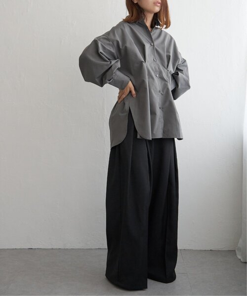 notch.（ノッチ）の「ブロードウエストタックシャツ（シャツ/ブラウス・レディース・オフホワイト/ブルー/ブラウン/チャコール・M）」の9枚目の写真