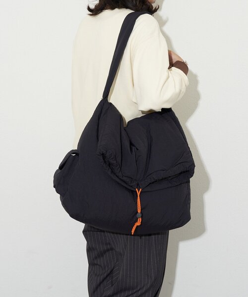 CIAOPANIC（チャオパニック）の「中綿ショルダーバッグ（ショルダーバッグ・レディース・ブラック/ブルー・FREE）」の3枚目の写真
