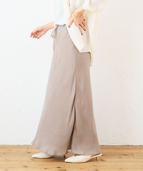 le.coeur blanc（ルクールブラン）の「《手洗い可能》キュプラフィブリルナロースカート（スカート・レディース・ブラック/モカ/ダークグレー・38）」の19枚目の写真