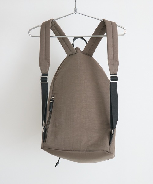 KATHARINE ROSS（キャサリンロス）の「【KATHARINE ROSS】【TREASURE TOPKAPI】キルティングアシンメトリーリュック（バックパック/リュック・レディース・ブラック/グレー・MEDIUM）」の20枚目の写真