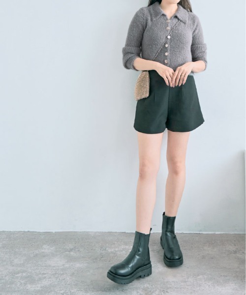 kirakiraShop(キラキラショップ)の「ゴールド ボタン ニット カーディガン(ニット/セーター・レディース・ホワイト/グリーン/ベージュ/チャコール/ブラック・FREE)」の22枚目の写真