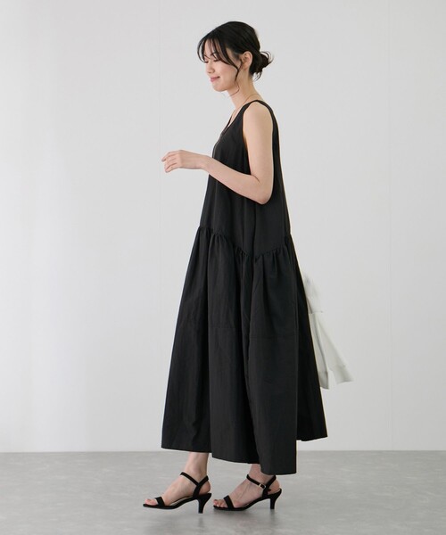 Jayro(ジャイロ)の「ギャザー切り替えワンピース(ワンピース・レディース・ブラック/ベージュ/グレー・FREE)」の5枚目の写真