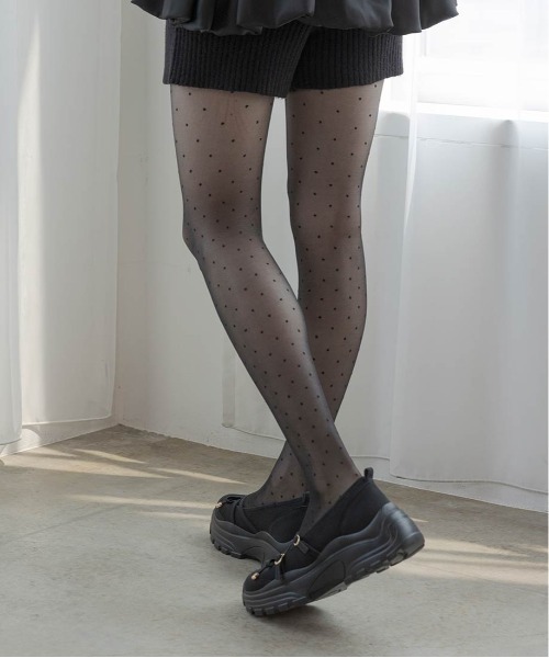 RANDA（ランダ）の「ボリュームソールトゥシューズライクスニーカー（スニーカー・レディース・アイボリー/ブラック・M/L/S/LL）」の4枚目の写真