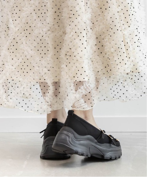 RANDA（ランダ）の「ボリュームソールトゥシューズライクスニーカー（スニーカー・レディース・アイボリー/ブラック・M/L/S/LL）」の8枚目の写真