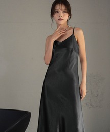 セール】【LEJA LUXE】フロントツイストデザインシアースリットIライン