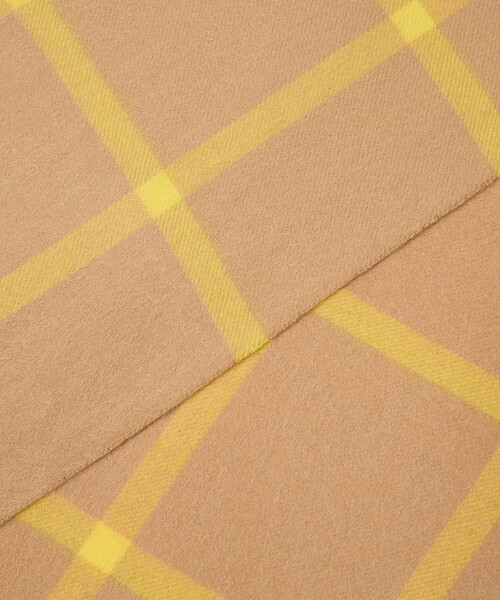 UNITED ARROWS（ユナイテッドアローズ）の「カシミヤ チェック ストール（ストール/ショール・レディース・ダークグレー/ベージュ/ブラック/オフホワイト・FREE）」の18枚目の写真