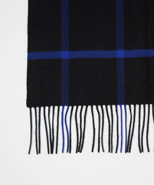 UNITED ARROWS（ユナイテッドアローズ）の「カシミヤ チェック ストール（ストール/ショール・レディース・ダークグレー/ベージュ/ブラック/オフホワイト・FREE）」の19枚目の写真