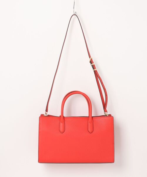 MICHAEL KORS(マイケルコース)の「SCARLETT レザー サッチェル ミディアム(ハンドバッグ・レディース・レッド系・FREE)」の2枚目の写真