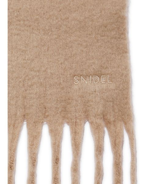 SNIDEL（スナイデル）の「ボリュームマフラー（マフラー・レディース・アイボリー/グレー/ベージュ/イエロー/ライトブルー・F）」の8枚目の写真