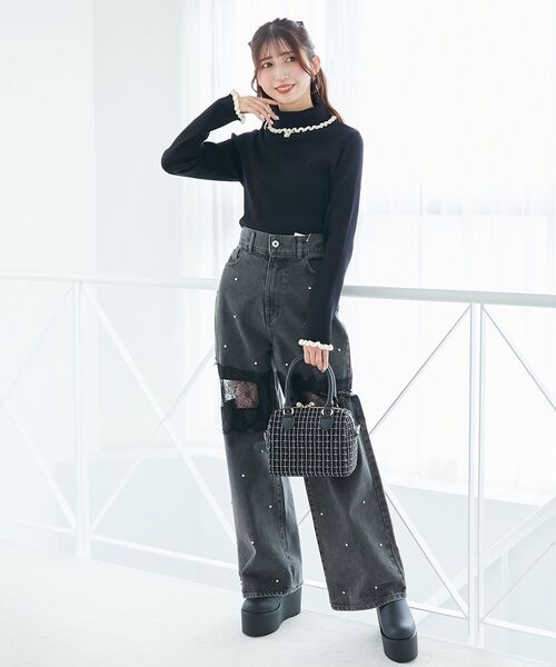 MAJESTIC LEGON(マジェスティックレゴン)の「【1枚でもインナーでも使える/全9色】プチフリルタートルニット(ニット/セーター・レディース・ブラック/アイボリー/ブラック系その他/グレー系その他/ホワイト系その他2/ブラウン系その他2/ベージュ系その他2/ブルー系その他4/パープル系その他2・MEDIUM)」の18枚目の写真