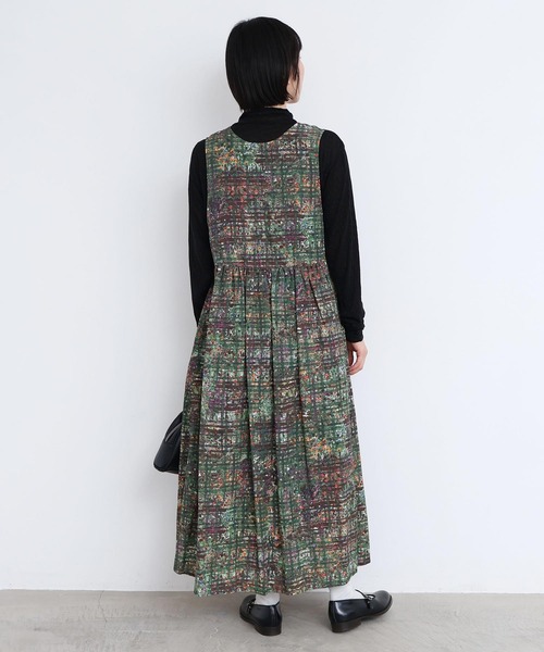 l'atelier du savon（アトリエドサボン）の「check × hana　2wayノースリワンピース（ワンピース・レディース・ダークブラウン/グリーン・FREE）」の10枚目の写真