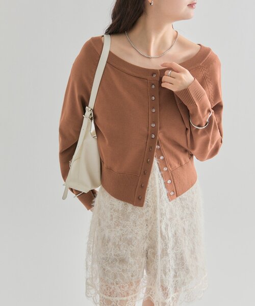 mystic（ミスティック）の「【4色展開】クリアボタン カーディガン（カーディガン/ボレロ・レディース・ブラック/アイボリー/ピンク/ブラウン・FREE）」の6枚目の写真