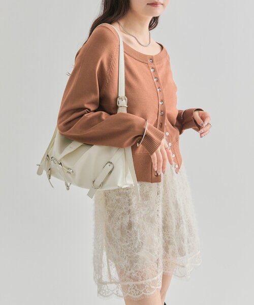 mystic（ミスティック）の「【4色展開】クリアボタン カーディガン（カーディガン/ボレロ・レディース・ブラック/アイボリー/ピンク/ブラウン・FREE）」の8枚目の写真