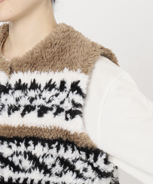 SLOBE IENA(スローブイエナ)の「《WEB限定/追加》フェイクファーニットベスト(ベスト・レディース・ベージュ・FREE)」の13枚目の写真