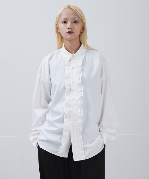 Ellno Loset(エルノロゼット)の「ドレッシーロングフリルシャツ(シャツ/ブラウス・メンズ・オフホワイト/ブラック・LARGE/MEDIUM/SMALL)」の9枚目の写真