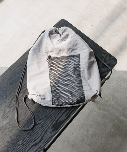 GLOBAL WORK（グローバルワーク）の「ナイロンナップサック/AND YUA ANY/598241（バックパック/リュック・キッズ・ブラック/グレー・ONE SIZE）」の4枚目の写真