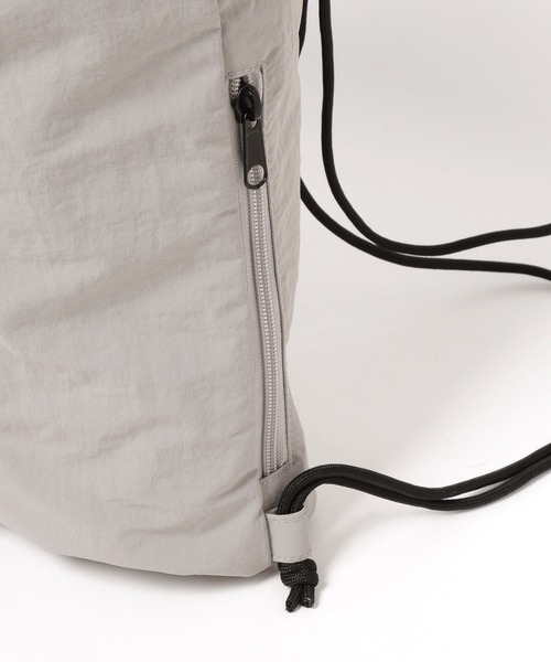 GLOBAL WORK（グローバルワーク）の「ナイロンナップサック/AND YUA ANY/598241（バックパック/リュック・キッズ・ブラック/グレー・ONE SIZE）」の22枚目の写真
