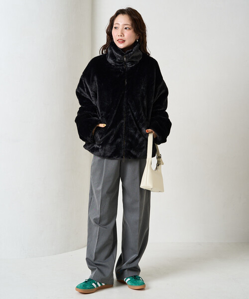 セール】限定展開 ボリューム ファー ショート コート（ブルゾン