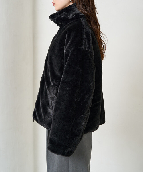 セール】限定展開 ボリューム ファー ショート コート（ブルゾン