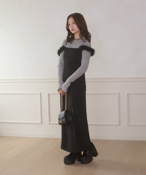 Ambre Neige(アンブルネージュ)の「fake far slit camisole dress / フェイクファーツキスリットキャミワンピース(ワンピース・レディース・チャコールグレー/ライトベージュ/ブラック・FREE)」の17枚目の写真