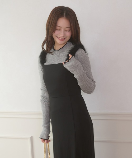 Ambre Neige(アンブルネージュ)の「fake far slit camisole dress / フェイクファーツキスリットキャミワンピース(ワンピース・レディース・チャコールグレー/ライトベージュ/ブラック・FREE)」の10枚目の写真