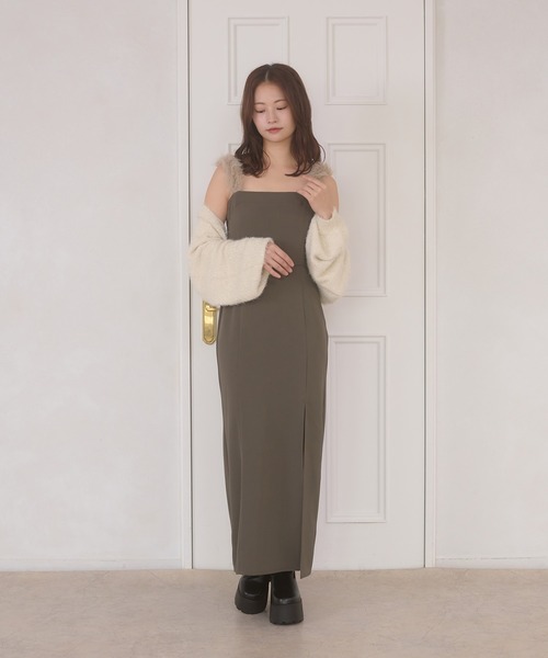 Ambre Neige(アンブルネージュ)の「fake far slit camisole dress / フェイクファーツキスリットキャミワンピース(ワンピース・レディース・チャコールグレー/ライトベージュ/ブラック・FREE)」の18枚目の写真