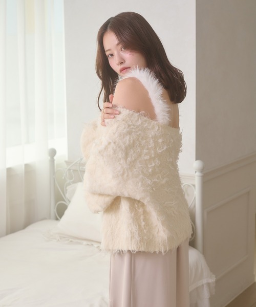 Ambre Neige(アンブルネージュ)の「fake far slit camisole dress / フェイクファーツキスリットキャミワンピース(ワンピース・レディース・チャコールグレー/ライトベージュ/ブラック・FREE)」の11枚目の写真