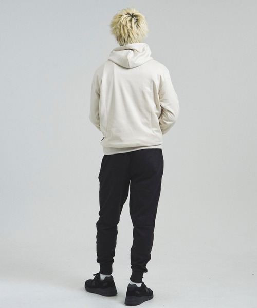 PARIS SAINT-GERMAIN（パリサンジェルマン）の「PSG_フェイクスウェード・エンボスロゴ.フーディー（パーカー・メンズ・アイボリー/ブラック・M/L/XL）」の20枚目の写真