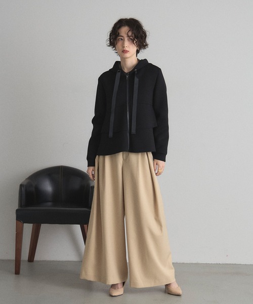 &. NOSTALGIA(アンドドットノスタルジア)の「ティアードヘムフードパーカー(パーカー・レディース・ブラック/ベージュ・M)」の3枚目の写真