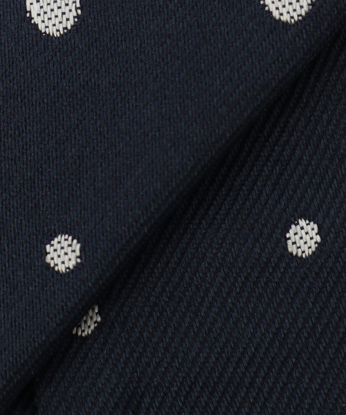 EDIFICE（エディフィス）の「AX ランダムドットナロータイ FOSSATI（ネクタイ・メンズ・ダークブルー/チョコ/ブラック系その他・FREE）」の6枚目の写真