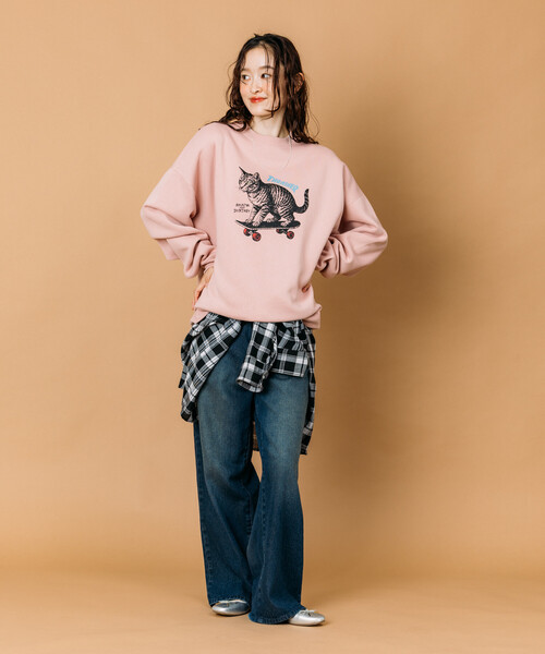 FREAK'S STORE(フリークスストア)の「限定展開 THRASHER×FREAK'S STORE /スラッシャー 別注 ビッグシルエット プリント クルーネック スウェット / CAT(スウェット・メンズ・アッシュグレー/スミクロ/ピンク・SMALL/MEDIUM/LARGE)」の10枚目の写真
