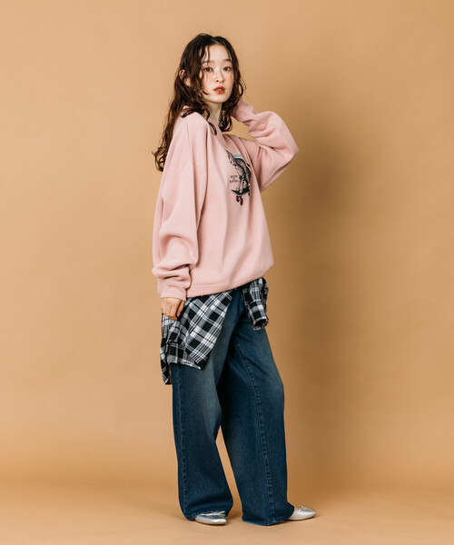 FREAK'S STORE(フリークスストア)の「限定展開 THRASHER×FREAK'S STORE /スラッシャー 別注 ビッグシルエット プリント クルーネック スウェット / CAT(スウェット・メンズ・アッシュグレー/スミクロ/ピンク・SMALL/MEDIUM/LARGE)」の8枚目の写真